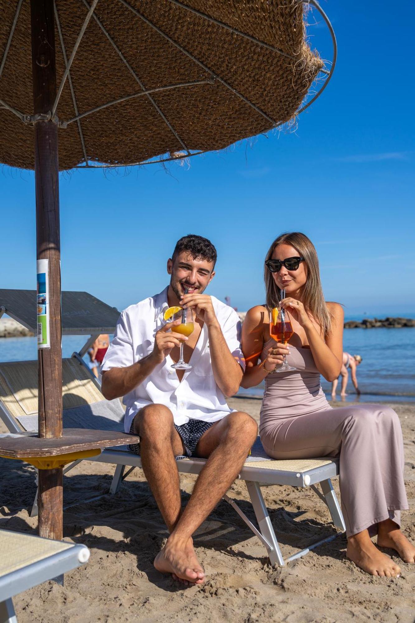 Hotel Rex Gabicce Mare Ngoại thất bức ảnh
